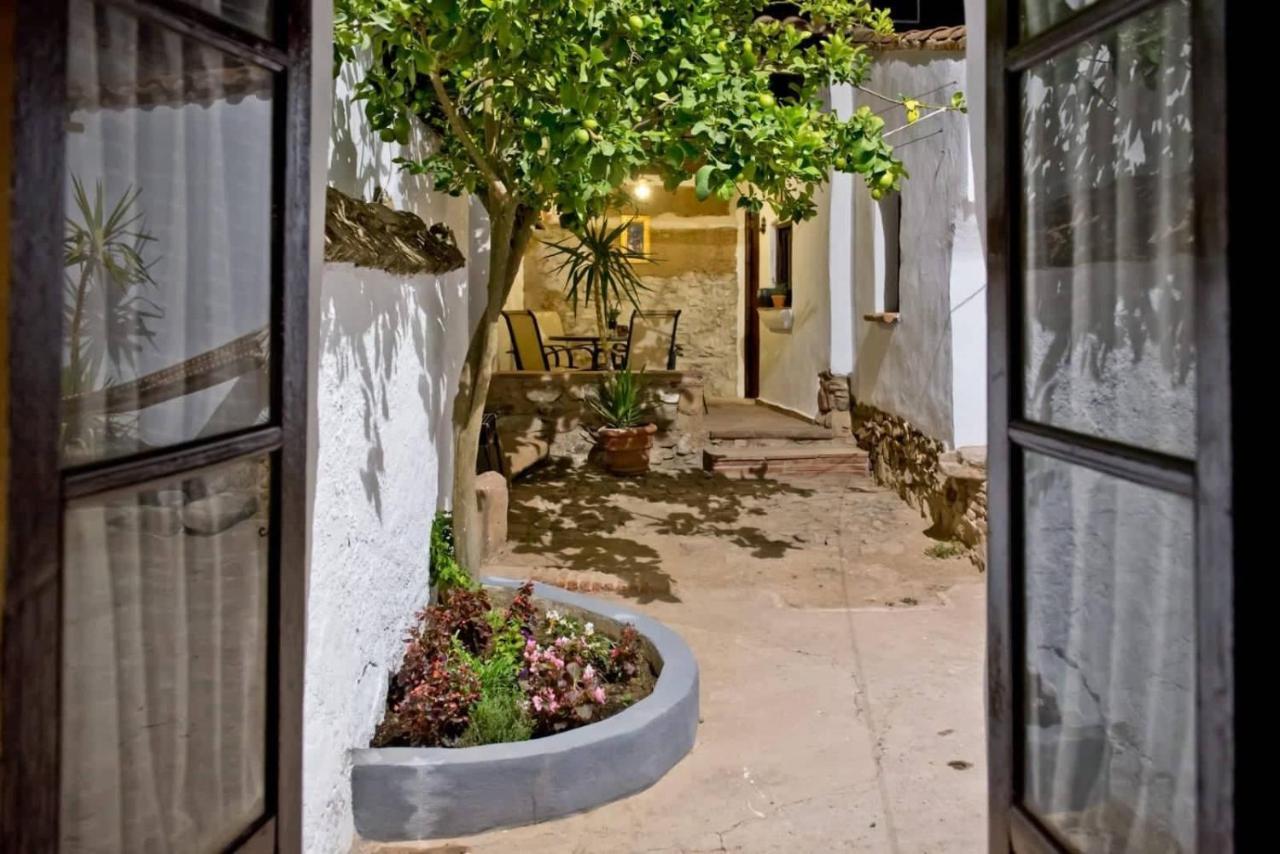 Medina de las Torres La Posada מראה חיצוני תמונה
